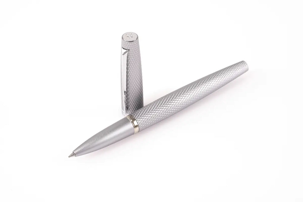 DPM Viper Argent Guilloché Stylo Roller-Stylo Roller-Diplomat-Papeterie du Dôme