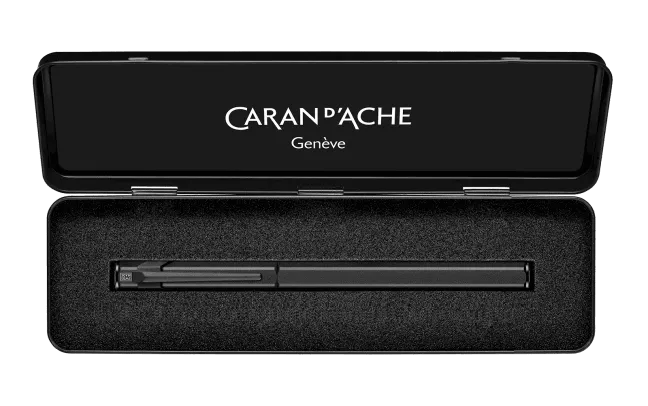 CA 849 Black Code Stylo Plume-Stylo Plume-Caran d'Ache-Papeterie du Dôme