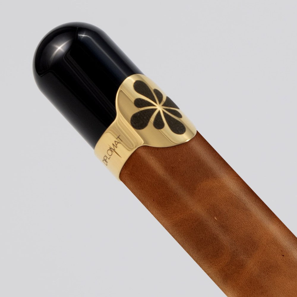 DPM XO Cuir Camel Stylo Plume-Stylo Plume-Diplomat-Papeterie du Dôme