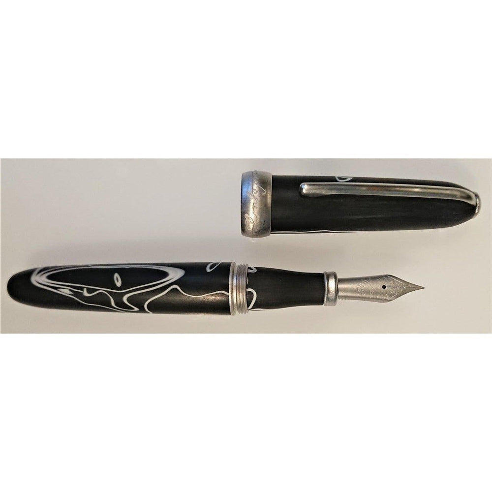 LEP Winston Noir Filet Blanc Stylo Plume-Stylo Plume-Jean Pierre Lépine-Papeterie du Dôme