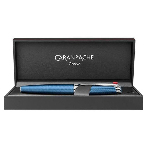 Stylo Plume Caran d'Ache Léman Grand Bleu-Stylo Plume-Caran d'Ache-Papeterie du Dôme